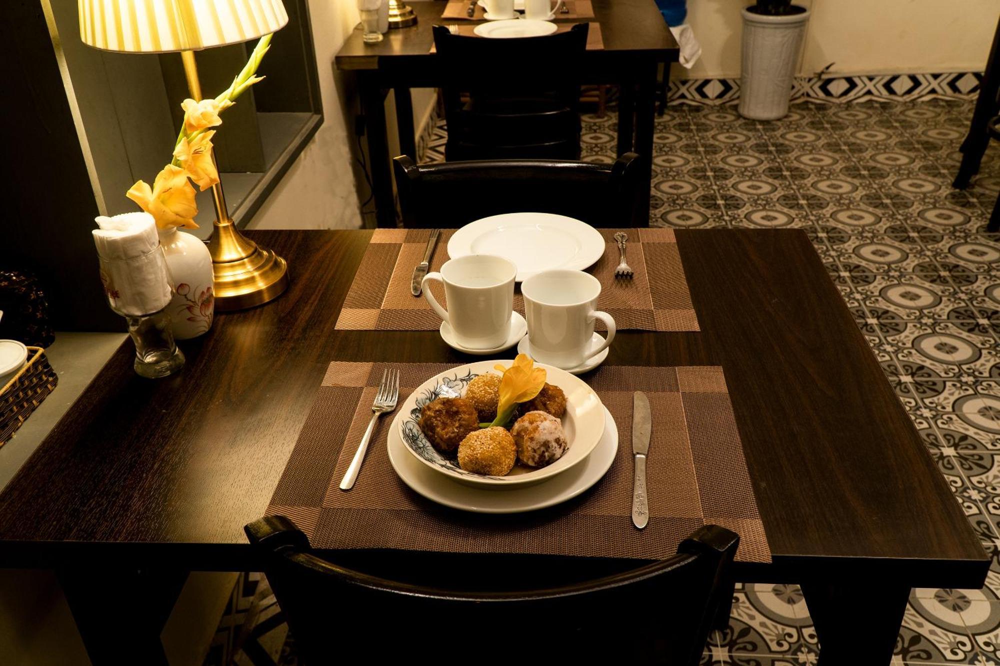 Hanoi Family Homestay Exteriör bild